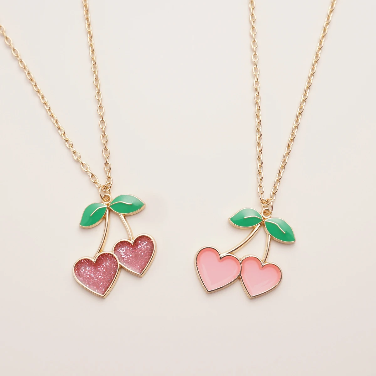 1 Pc Strawberry Fruit Pendant Necklace For Women Cut Adjustable Heart Pendant Necklace Fashion Jewelry Accessories Gift 5