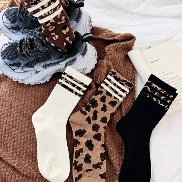 4 Pairs Women Leopard Socks Cotton Sports Y2k Student White Lolita Harajuku Girl Funny Socks 2