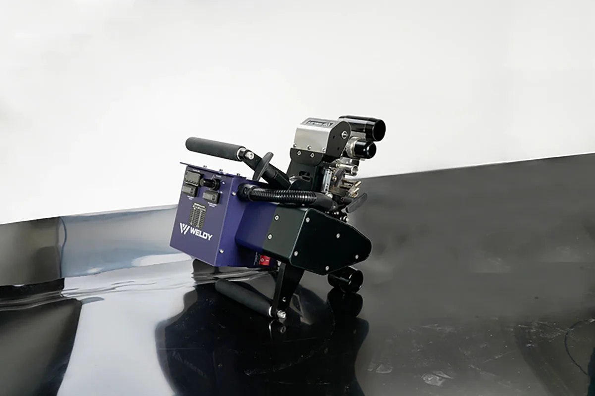 230V Weldy Hot Wedge Welder Machine WGW 300 for HDPE , LDPE, TPO, FPO, PVC Thermoplastic Geomembranes Waterproofing Welding 6