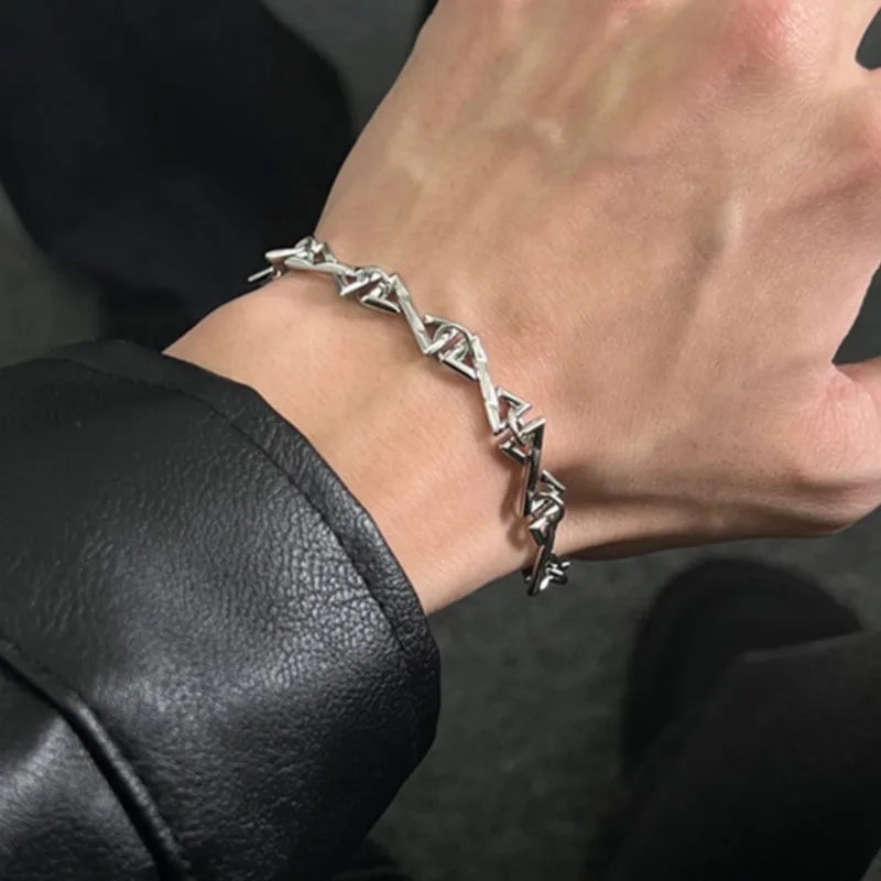 Silver Color Geometric Twisted Thorn Line Chain Bracelet for Women Men Niche Design Hiphop Bracelets Party Jewelry Accessories