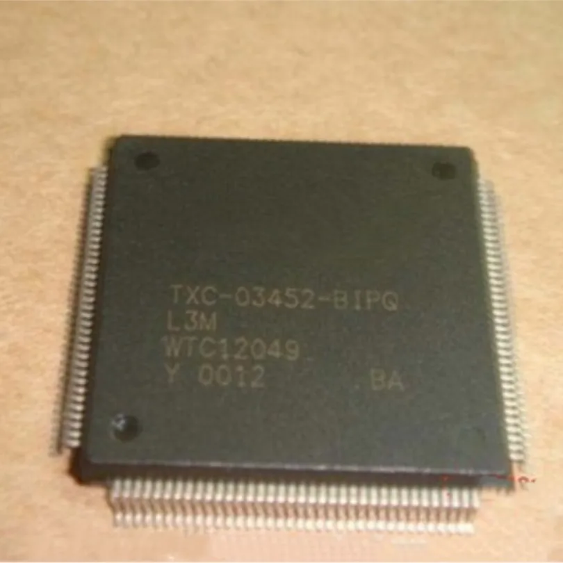 2PCS 새로운 TXC-03452-BIPQ TXC-03452 QFP208