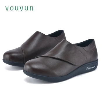 Scarpe da lavoro da donna da cucina antiscivolo con fondo piatto autunnale, scarpe casual leggere che non tirano per persone di mezza età e anziane 1