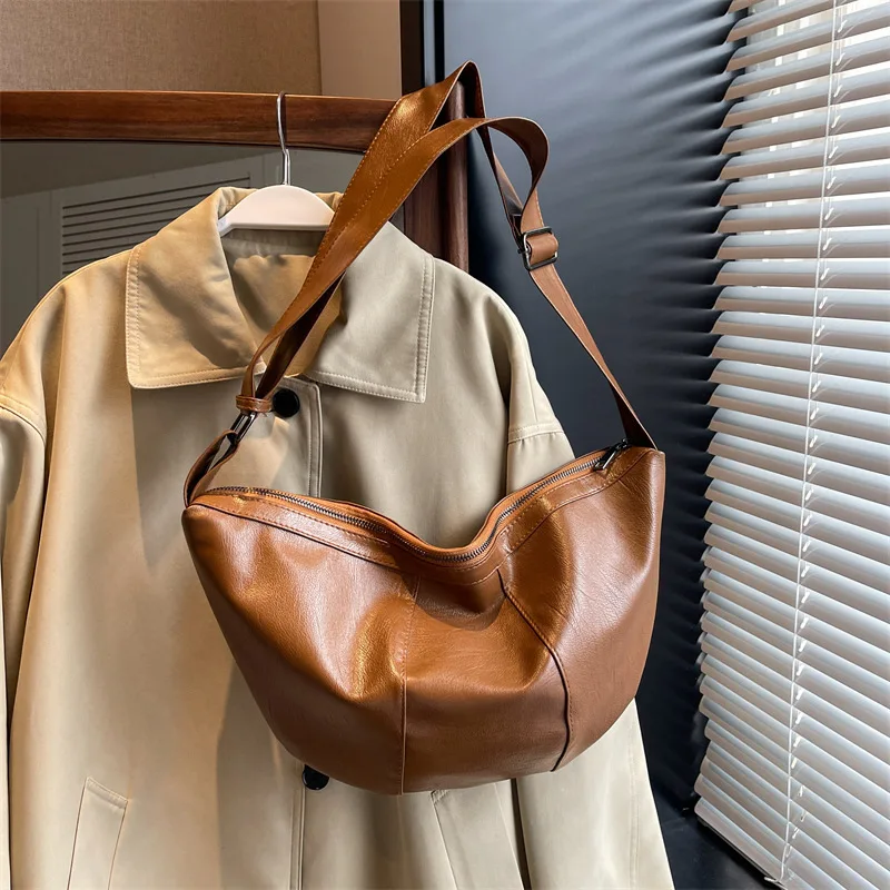 

2023 New Casual Chain Crossbody Bags For Women Fashion Simple Shoulder Bag Ladies Designer Handbags PU Leather Messenger Bags