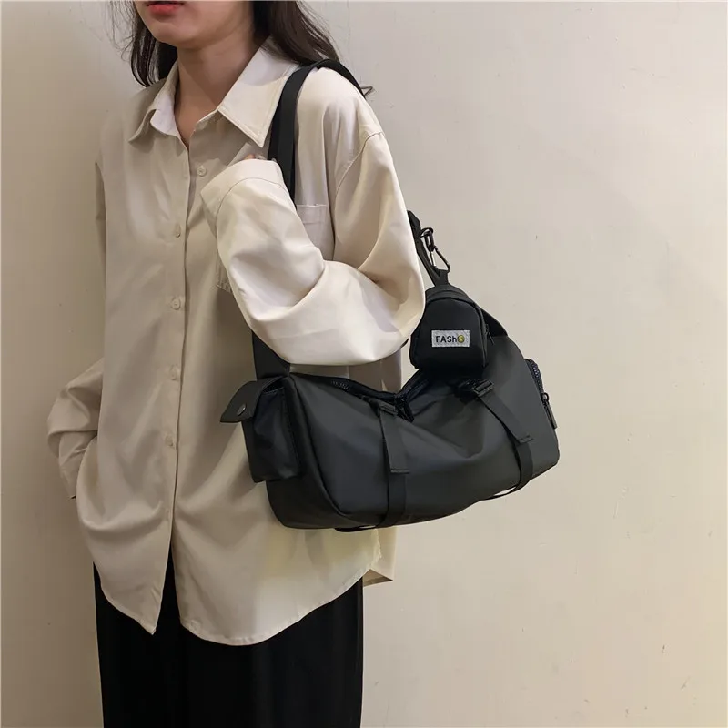 Sports Shoulder Bag Large Capacity Handbag Oxford Durable Solid Color Zipper Korean Style Casual Fitness Sports Crossbody Unisex