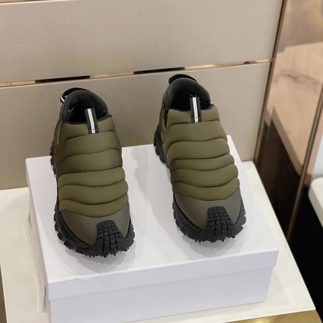 

Mon Brand Shoes Kawaii Caterpillar Shape Solid Stripes Army Green Slip-on Men's Sneaker Korean Fashion Sport Warm Casual Shoes