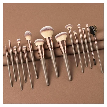 Set di Pennelli per il Trucco Viso e Occhi: Pennelli per Ciglia, Ombretto, Sopracciglia, Eyeliner, Fondotinta, Cipria, Blush, Illuminante e Labbra
