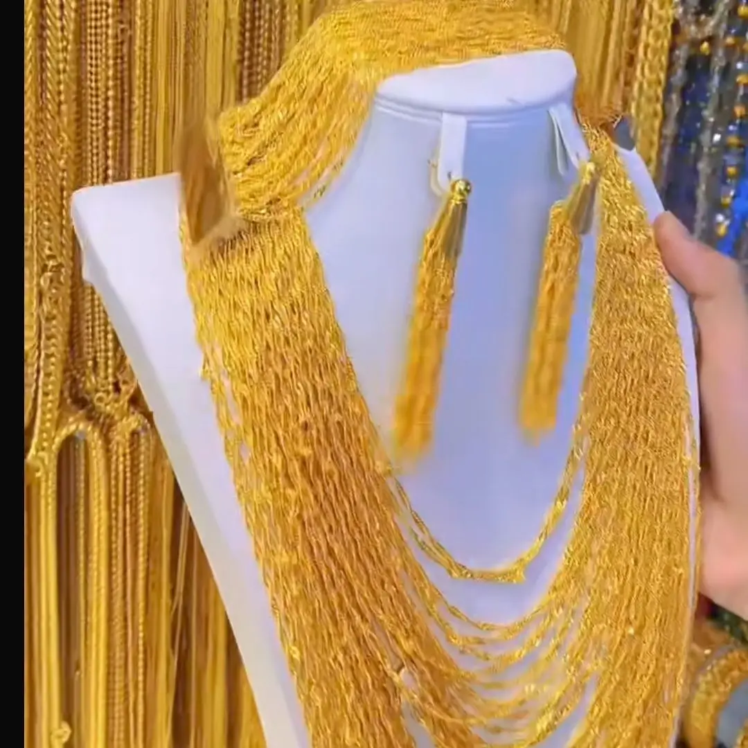 Рисунок 2 - Комплект ювелирных изделий из 24