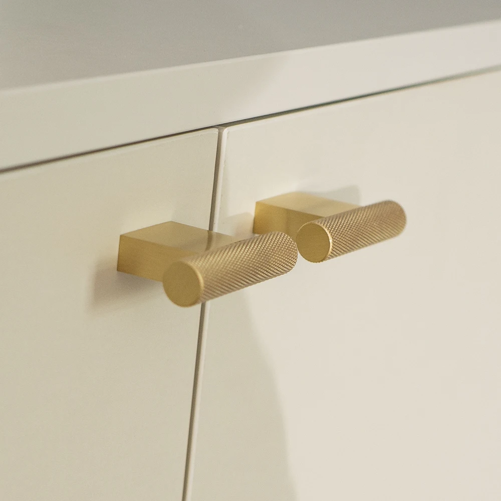 ouro recartilhado, texturizado, gaveta puxa, botões do