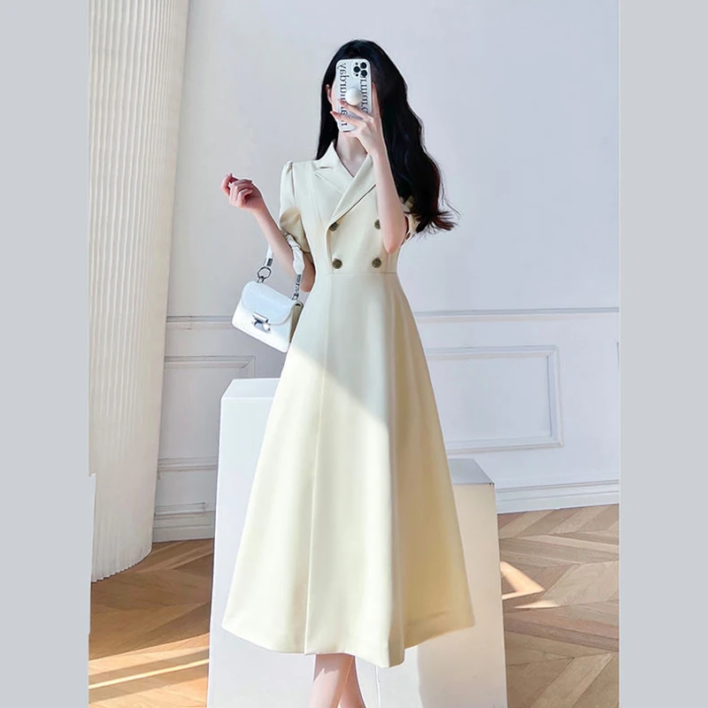 Spring Summer 2023 New Temperament Slim Waist Commuting French Goddess Design Sense Small Premium Professional Suit Dress