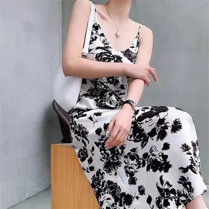 

Hanging Strap Dress With Ink Print Design For Women's Dress 2024 Summer New Satin Chiffon Floral Long Dress Female Vestidos