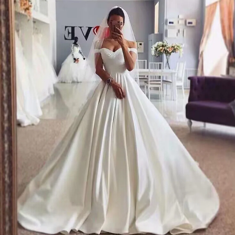 

White Elegant Satin Wedding Dress 2024 off Shoulder Bridal Dresses Pleats Women Princess Wedding Gowns Church Robe de Mariee