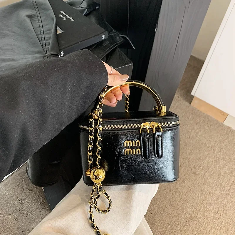 حقيبة يد كورية عصرية مربعة الشكل