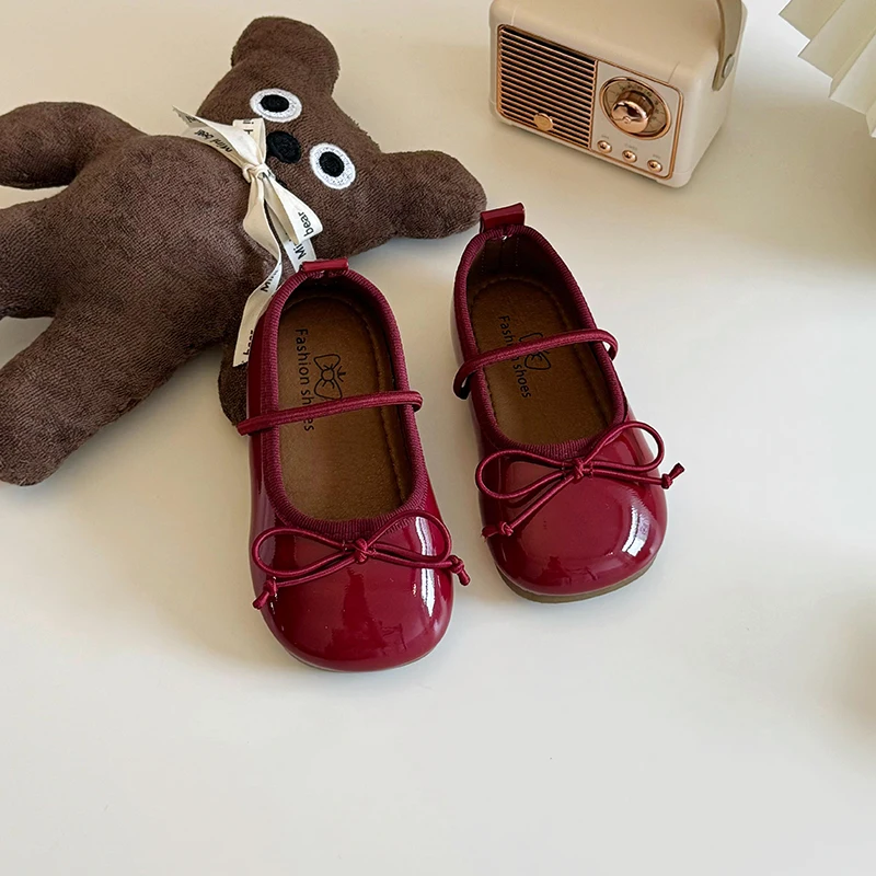 Girls Leather Shoes with Bow Anti Slip Soft Sole Round Toe PU Spring and Autumn Outdoor Casual Leather Shoessandalias De Mujer