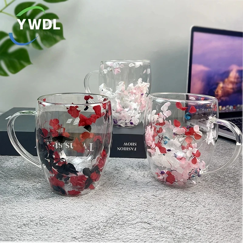 250/350ml doppelwandige Kaffeetasse mit Griffen klare Milch becher Geschenke hohe Boro silikat glas Tasse füllen simulierte Blumen Tee tasse