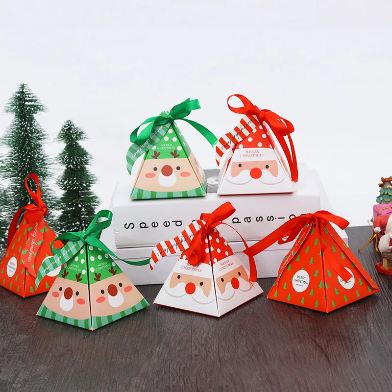 10Pcs Christmas Candy Packaging Box Santa Claus Reindeer Triangle Gift Box Merry Christmas Labeled Kraft Paper Box Party Supplie