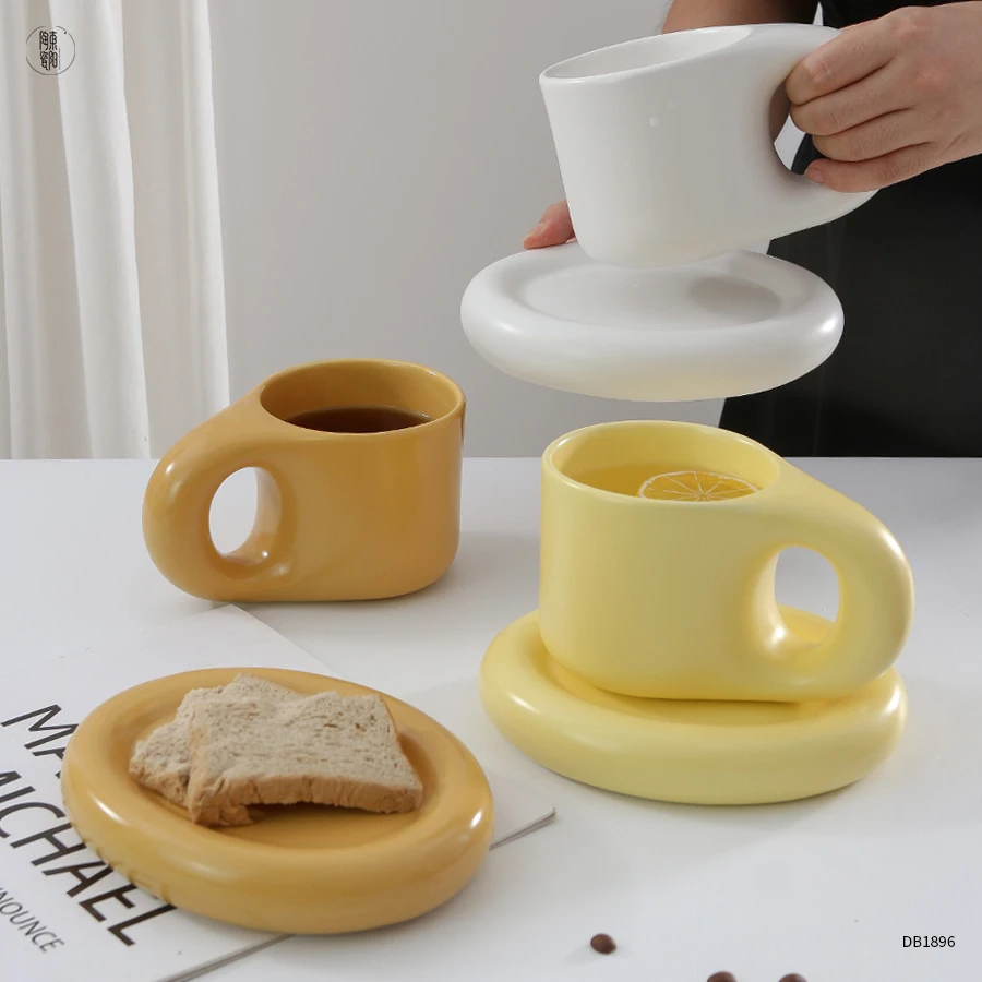 Sett med 2 lubne morsomme keramiske kaffekrus, nyhet søt steintøykopp og skål_voghion.com