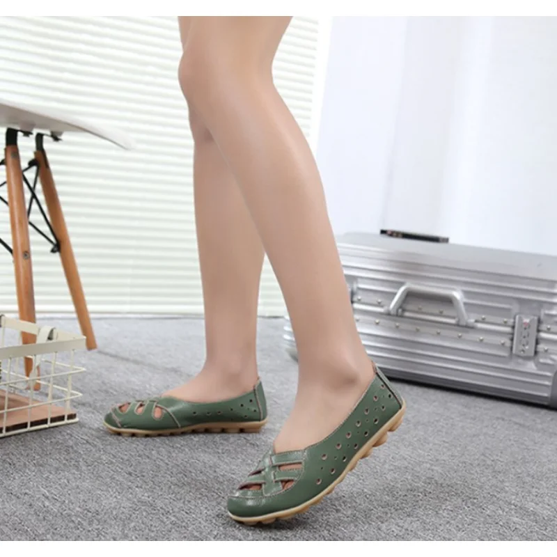 Women Shoes Summer Women Sandals Soft Sole Flat Heel Hollow Flat Genuine Leather Casual