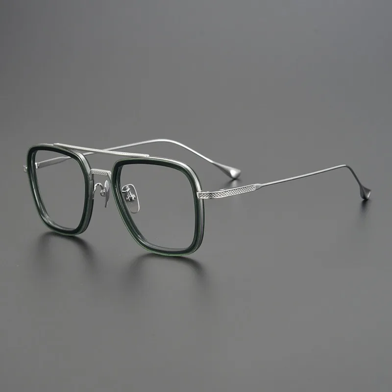 Hewei Eyeglasses Display Image