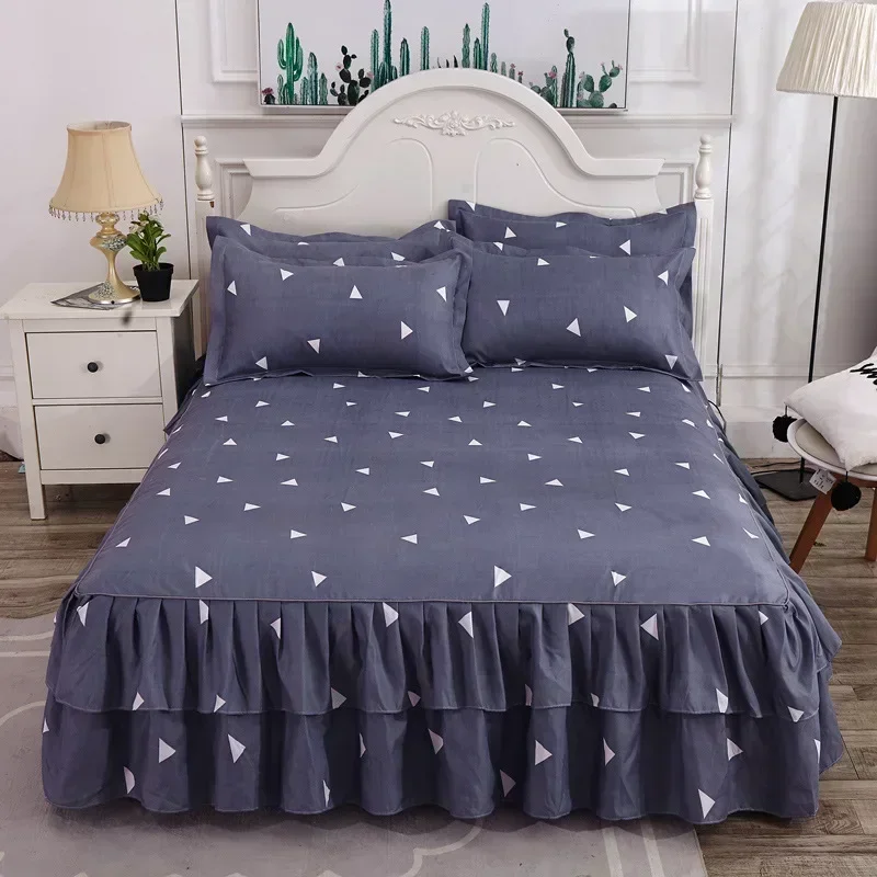 Gonna da Letto a Pieghe, Gonna da Letto a Ribalta da 35 cm, Mantovana Giroletto a Volant in Morbida Microfibra Spazzolata, Gonna da Letto con angoli divisi (Vino Rosso,152x203 cm