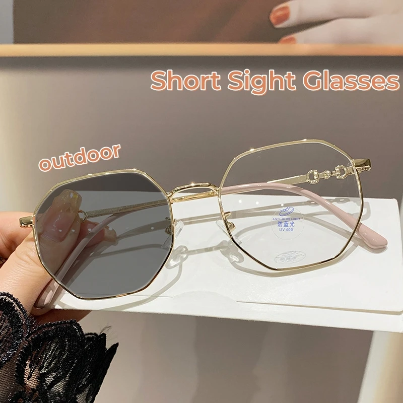 

Ultralight Vintage Photochromic Glasses New Anti-blue Myopia Finished Glasses Polygon Anti-ultraviolet Near-sight Eyeglasses