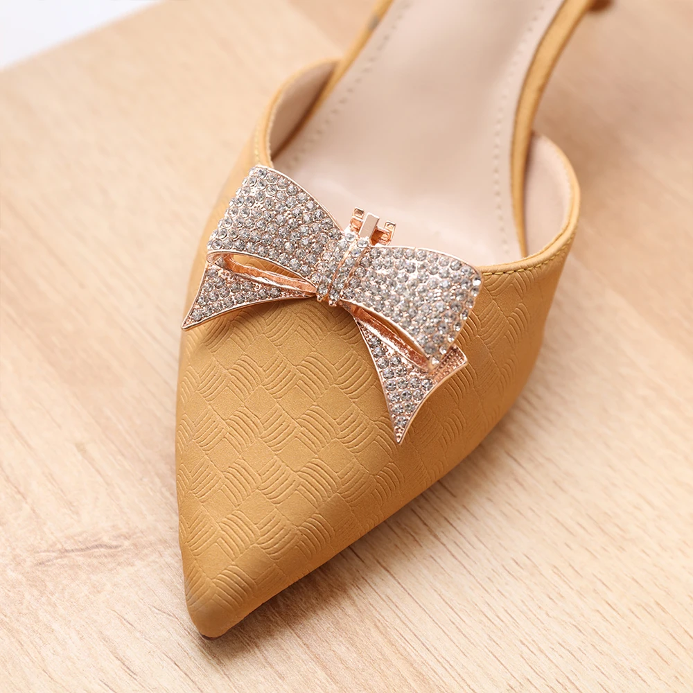 sapato de noiva princesa: o acessório que transforma qualquer salto em um  sonho de princesa, image size:1000x1000