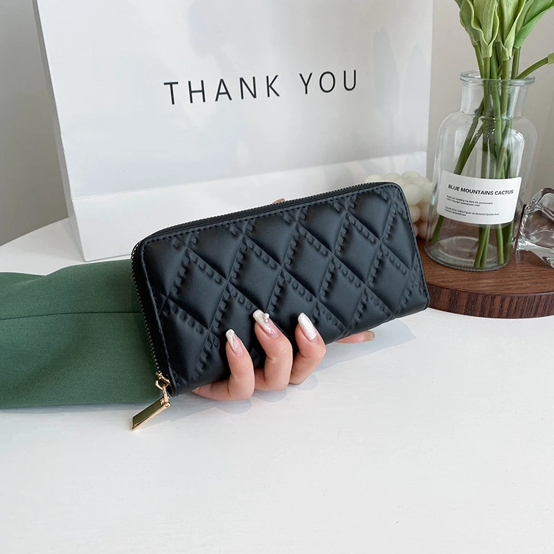 Ladies Zipper Purse Large Capacity Practical Hand Diamond Wallet Woman PU Leather Fashion Female Long Section Wallet