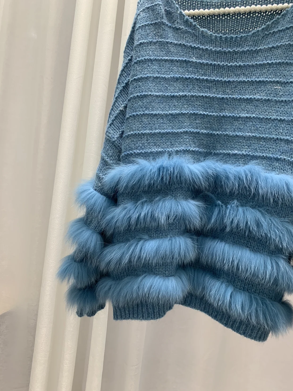 2022 Autumn and Winter New Fashion Fox Fur Knitted Coat for Women Short Round Neck Pullover Long Sleeve Sweater Top Female