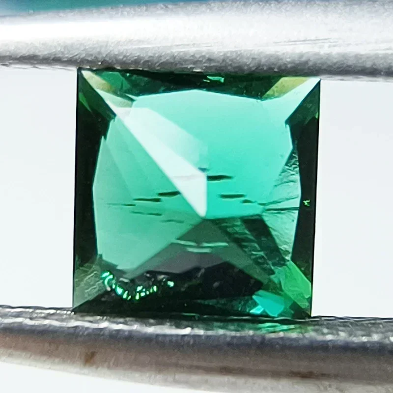 Lab Grown Zambian Emeralds Hydrothermal Hand Cutting Princess Cut with Cracks Inclusions Inside Selectable AGL Certificate