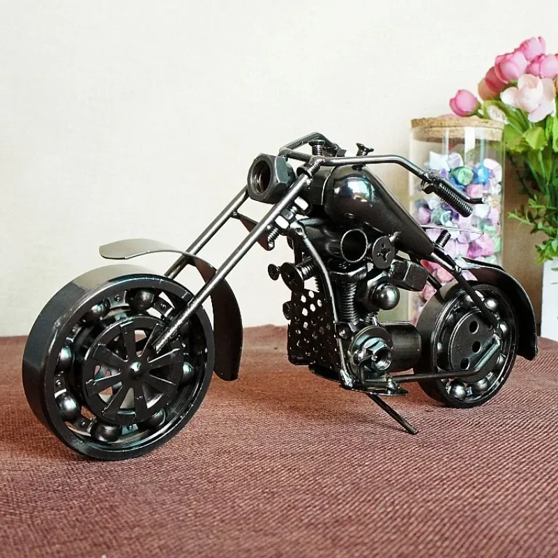 Modello Moto Retrò In Metallo Boerni - Decorazione Desktop 20x11x8cm Per Appassionati Di Moto - Foto 2