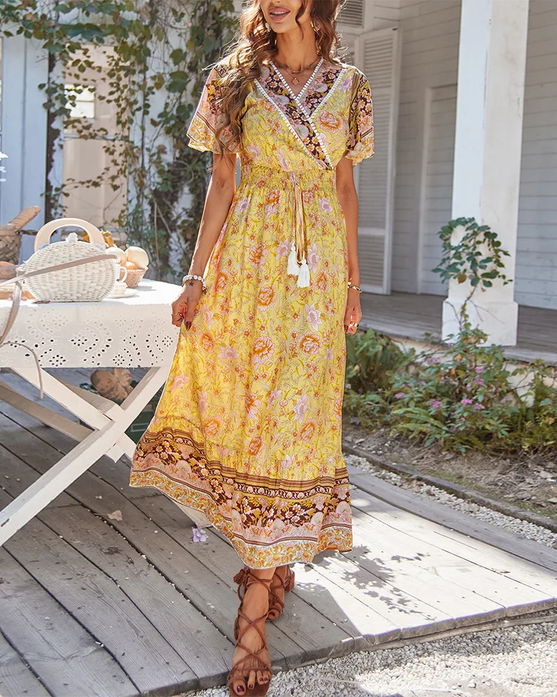 Floerns Women's Plus Size Boho Floral Dress - V Neck Cami With Ruffle Hem, Sleeveless Flowy Short Dress