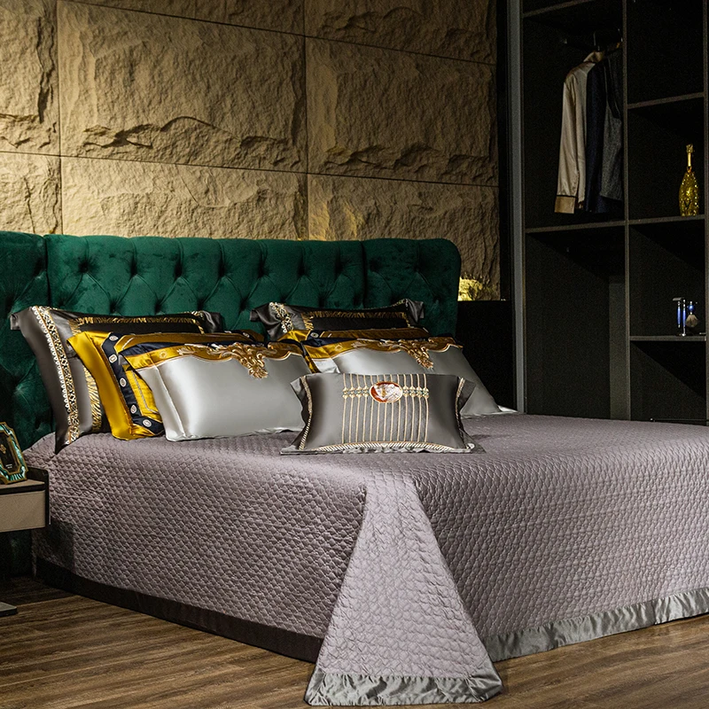 Waliicorners New Luxury Vintage Silk Brocade And Egyptian Cotton Gold Embroidered Bedding Set Quilt Cover Set Bed Linen Bedspread Pillowcases 26 S174a64cf7cda47a4a9dc0d70847af2eeC