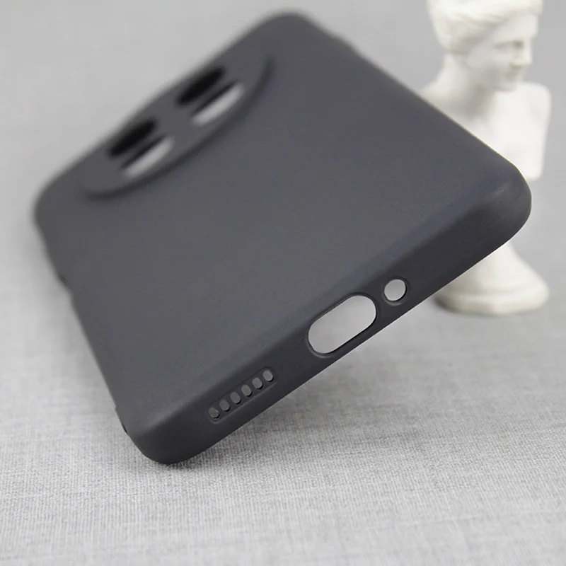 Huawei Nova Y91 Slim Matte Black Silicone Phone Case
