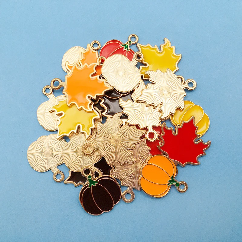 10 Stück Herbst Ahornblatt Charms Legierung Emaille Thanksgiving Ahornblatt Kürbis Anhänger für Schmuckherstellung Erkenntnisse Basteln – Detail 4