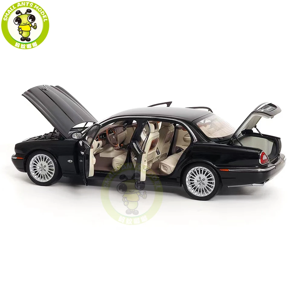 黒のおもちゃの車,モデル1/18 xj x350 xj6,工場からの810501,マーザー 