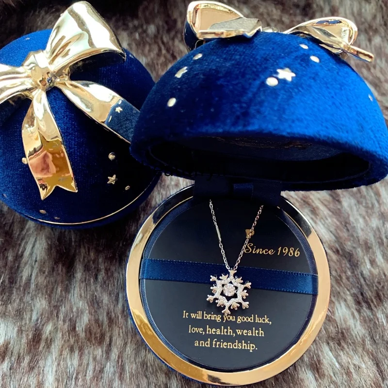 

GY Light Luxury New Year Heart Beating 925 Silver Wishing Snowflake Necklace