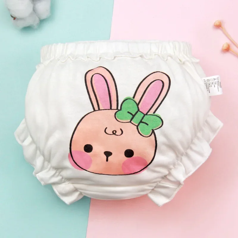 Baby bread pants Korean cartoon cotton shorts Children's briefs Girls' briefs do not clip pp