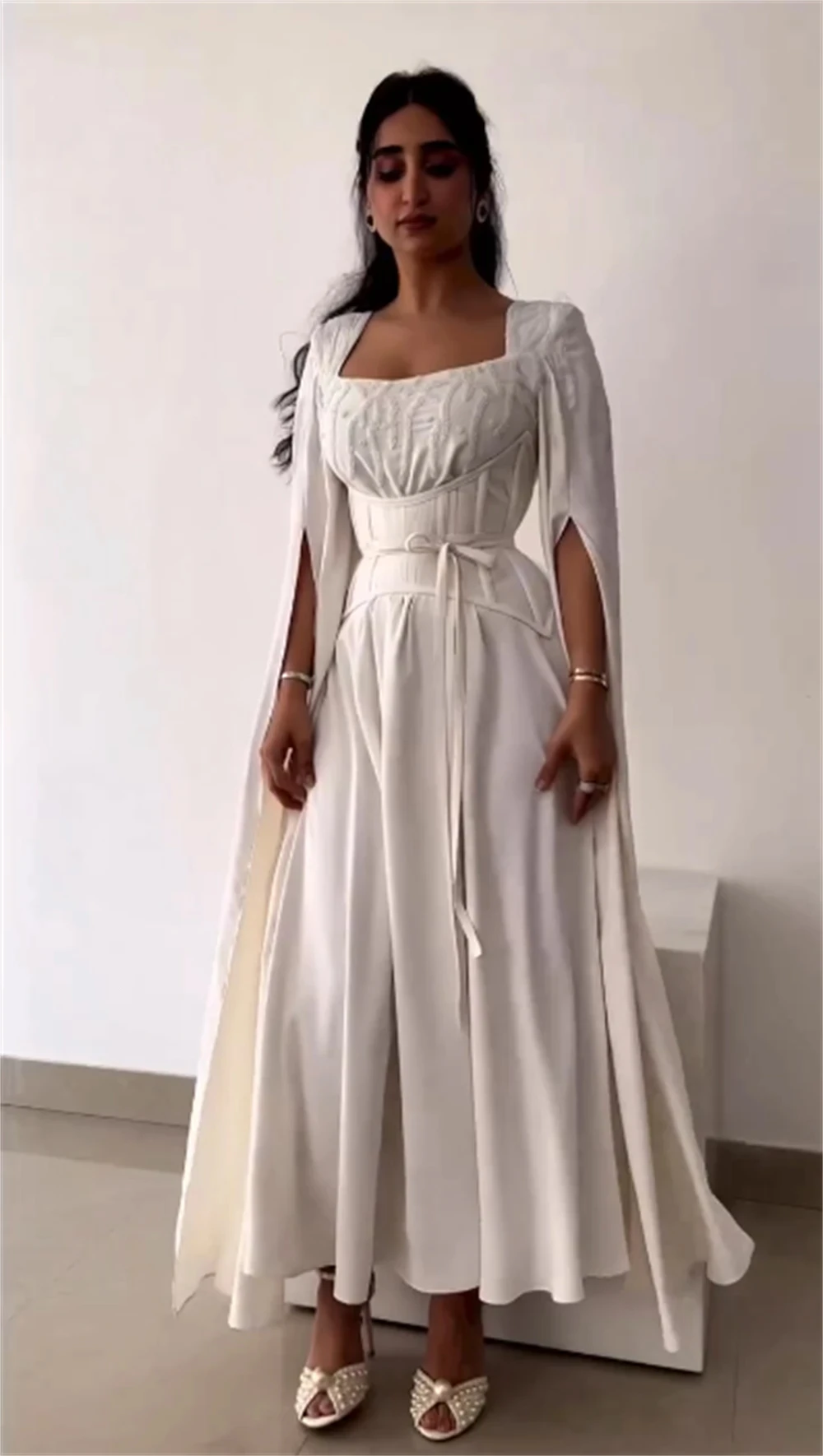 

2024 Dubai Saudi Arabia Prom Dresses Square Empire Pageant Dresses Ankle Length Belt Beading Taffeta Formal Evening Gowns