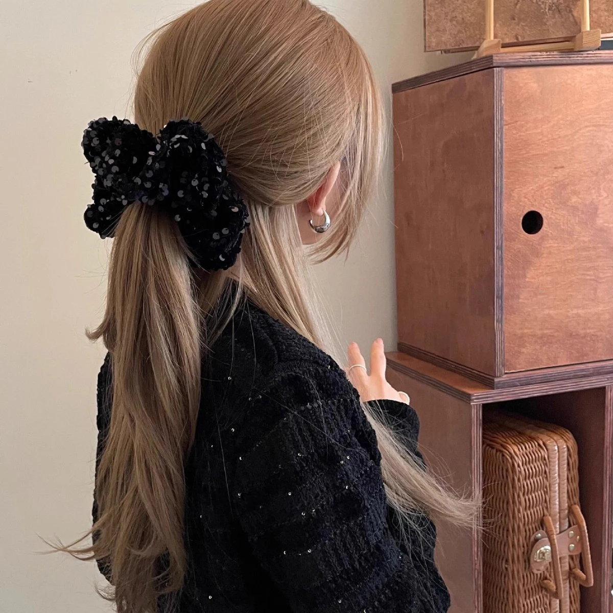 Elegant Velvet Glitter Hair Scrunchies - Versatile Fashion Accessories