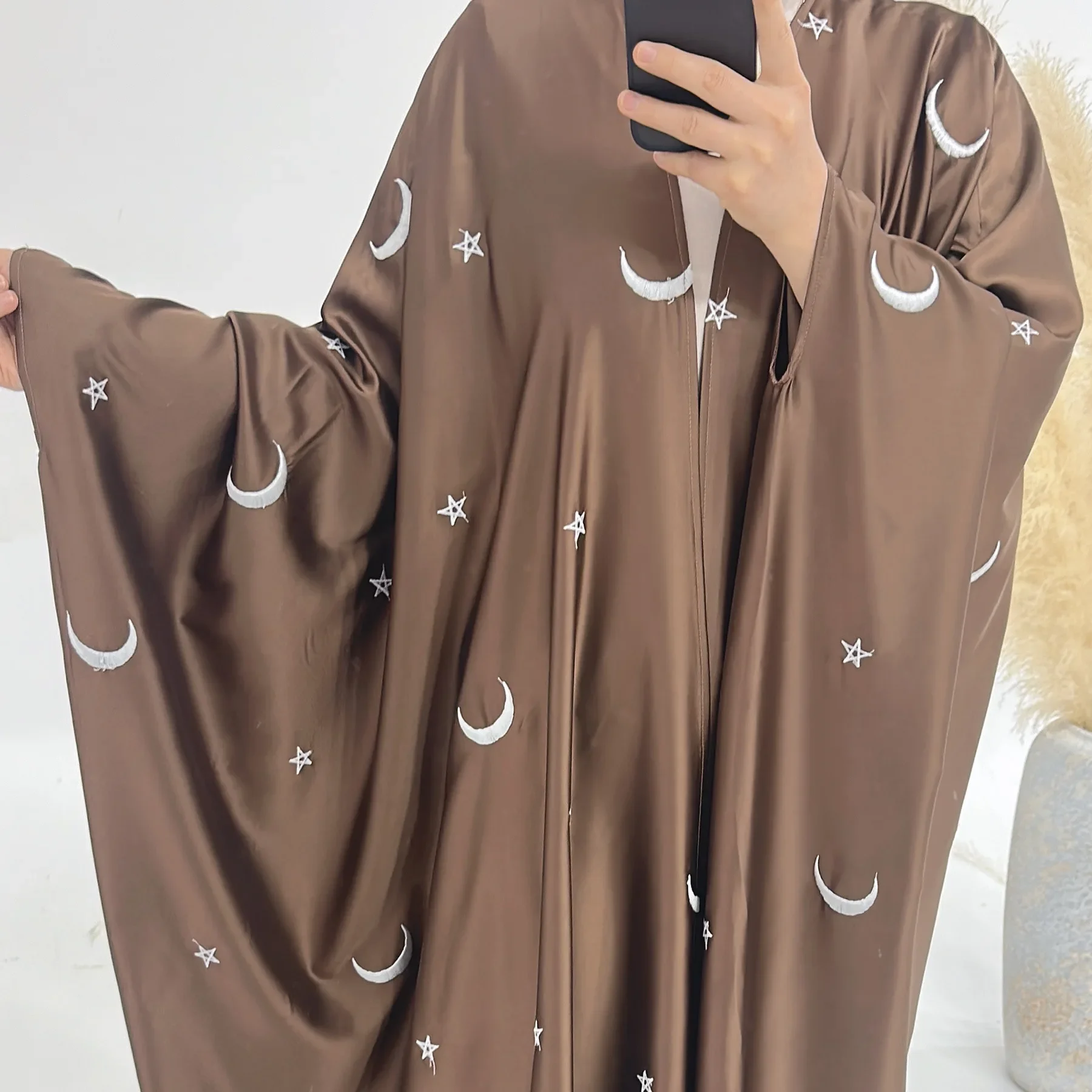 Satin Moon Embroidery Abaya Open Kimono Cardigan Muslim Abayas for Women Dubai 2024 Luxury Turkey Kaftan Islamic Outfit Ramadan