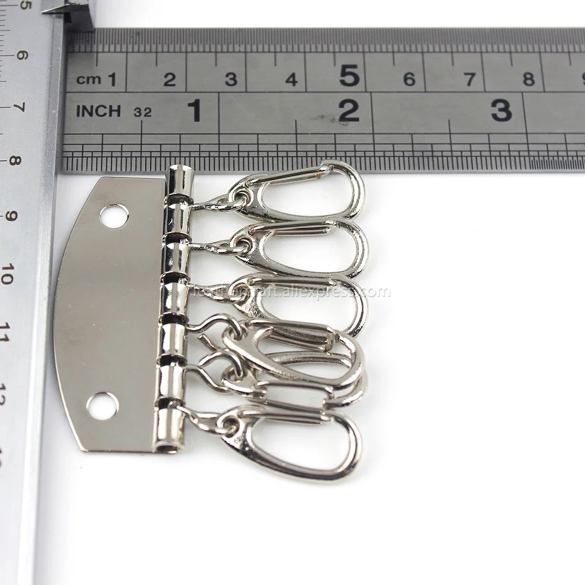 1Piece Metal Key Holder Key Row Keyring Organnizer with 6