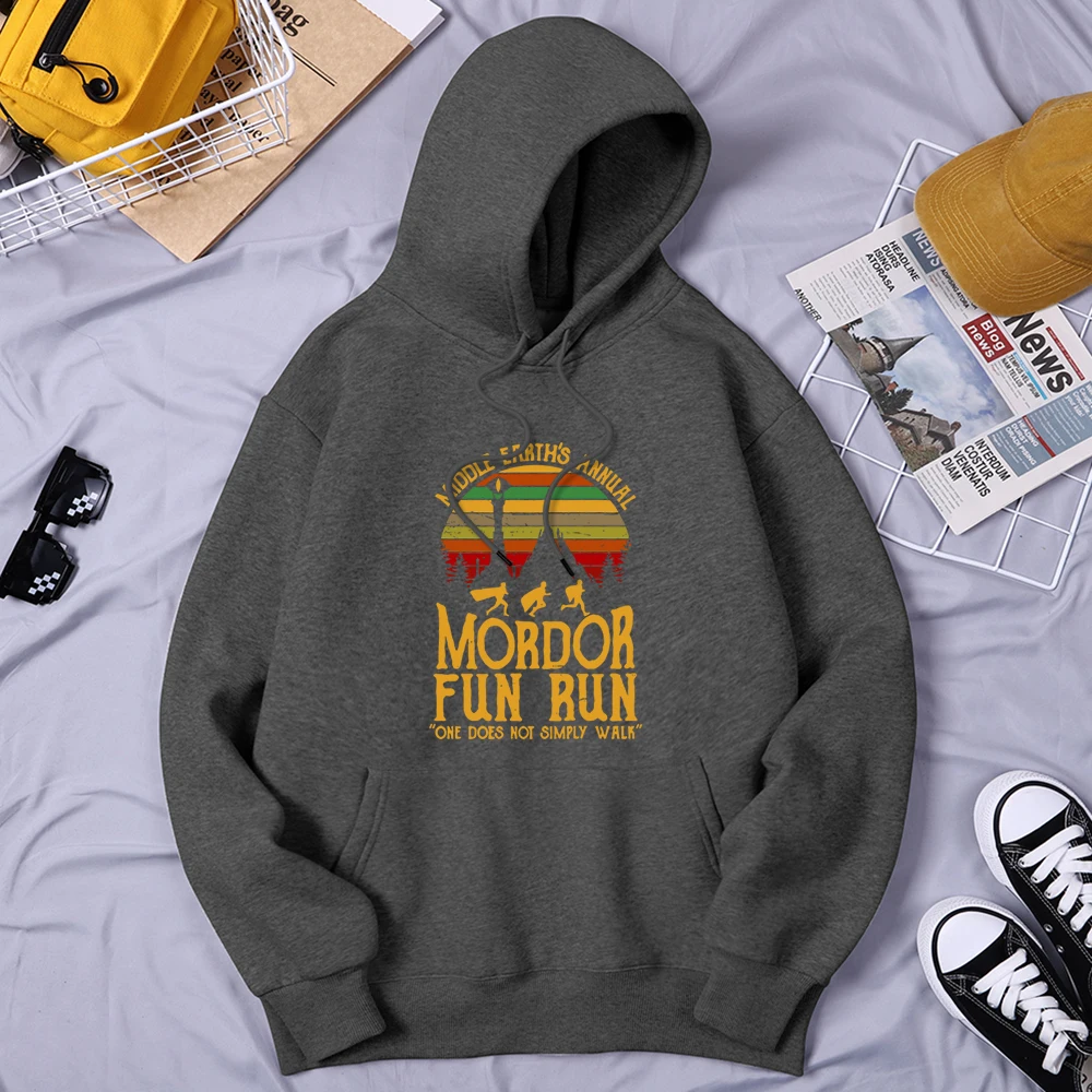

Middle Earth'S Annual Mordor Fun Run Male Clothing Vintage Brand Tracksuit Basic Large Size Hooded Fleece Hip Hop Male Clothes