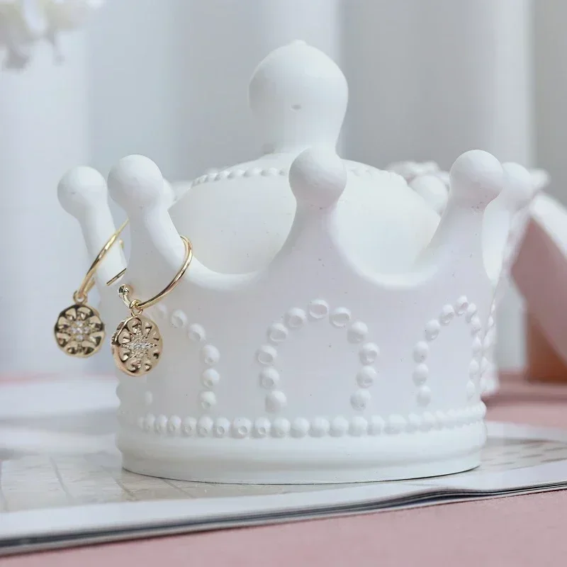 Crown Candle Cup Cement Concrete Silicone Molds Home Decoration Jewelry Storage Box Resin Mold Jar Pot Gypsum Plaster Mould silicone mold