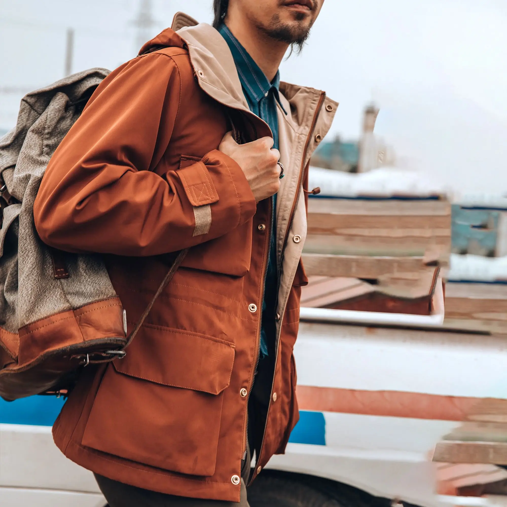 

Fast Shipping,Big US Size Nylon Fabric Coat Loose Fitting Water Proof Mountain Parka Jacket