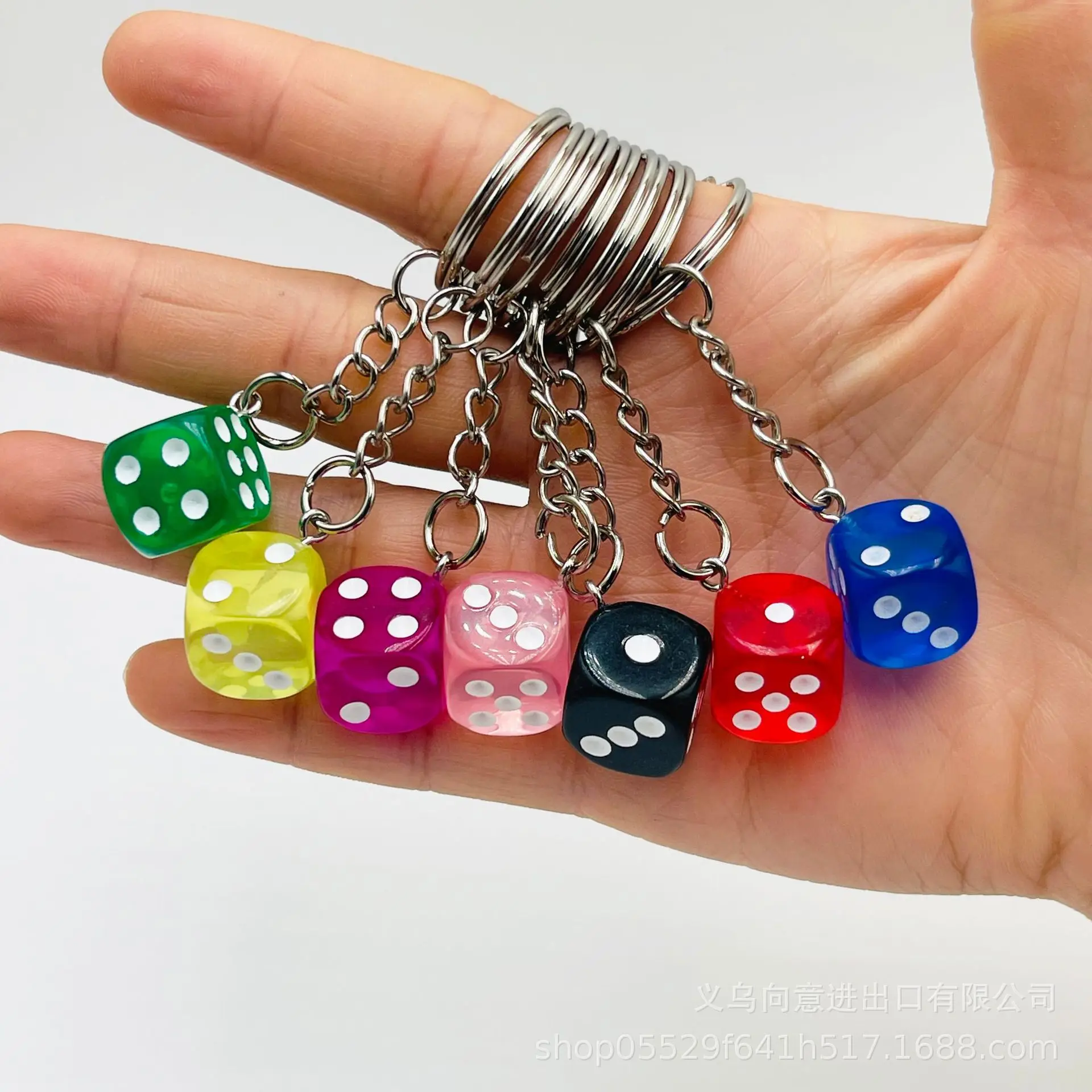 3D Resin Dice Keychain 2025 - Colorful Game Pendant, Creative Mini Cube Backpack Charm for Gaming Activity Gift