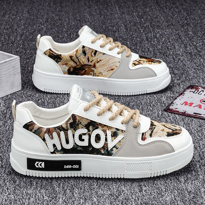 

Men's small white shoes summer new low-top trend board shoes men's sports leisure tide canvas shoes students breathable