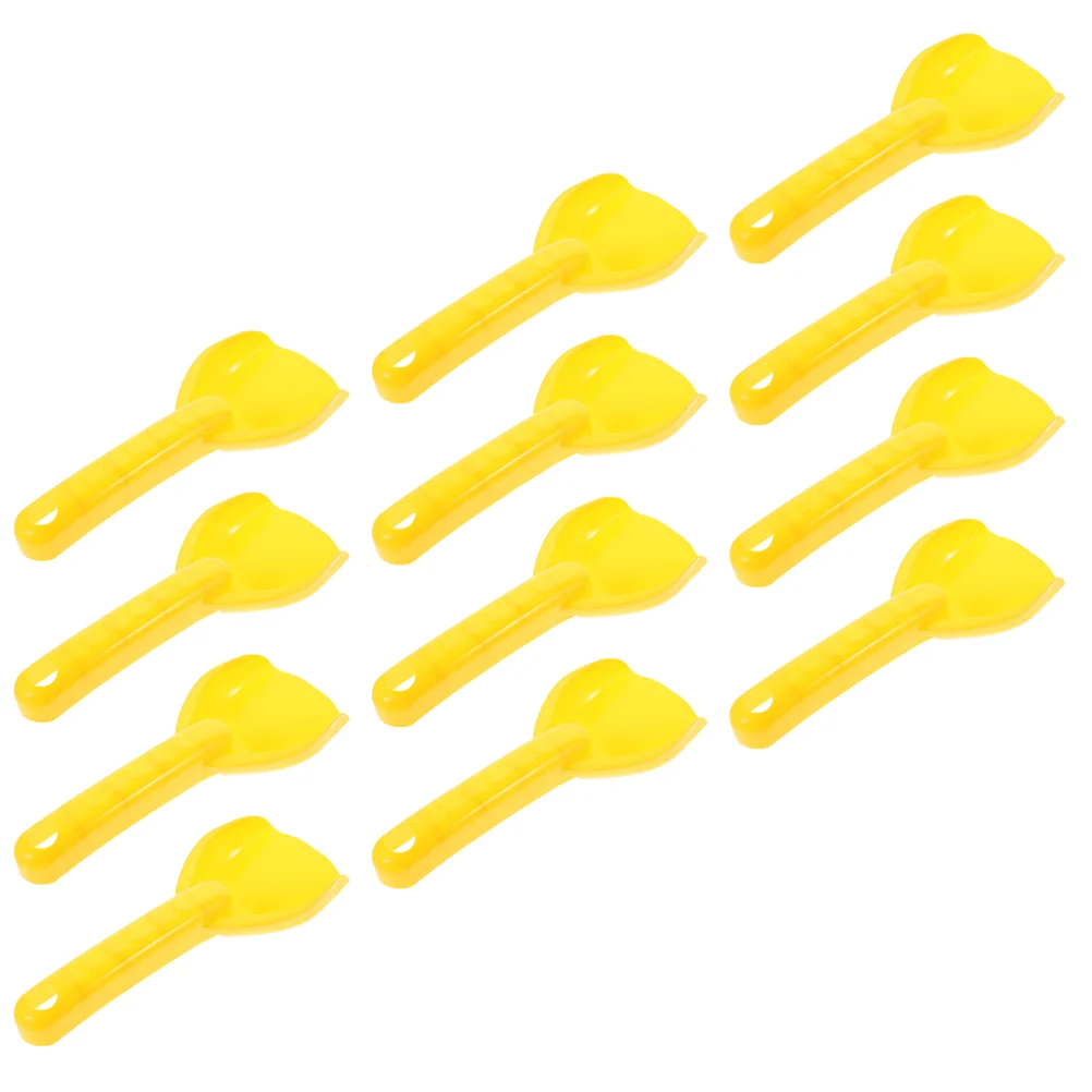 

16 Pcs Children's Plastic Shovels for Kids Toys outside Summer Beach Sand Toddlers Age 3-5 Scoop Seaside