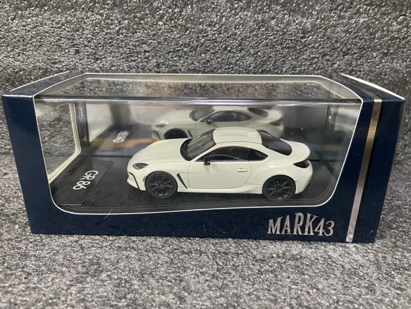 Spark TOYOTA GR86 1:43 Scale Model Spark Red GAZOO Racing