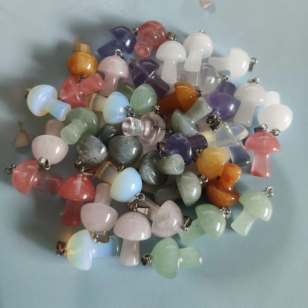 Natural Stone Carving 20mm Mushroom Shape Pendant Reiki Healing Crystal Charms For Necklace Jewelry making
