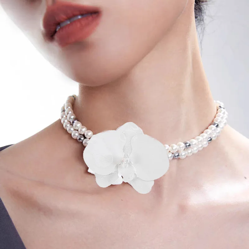 Metal Spray Painted Imitation Pearl Flower Earrings for Women Exaggerated Painted Floral Jewelry Gift flower earrings