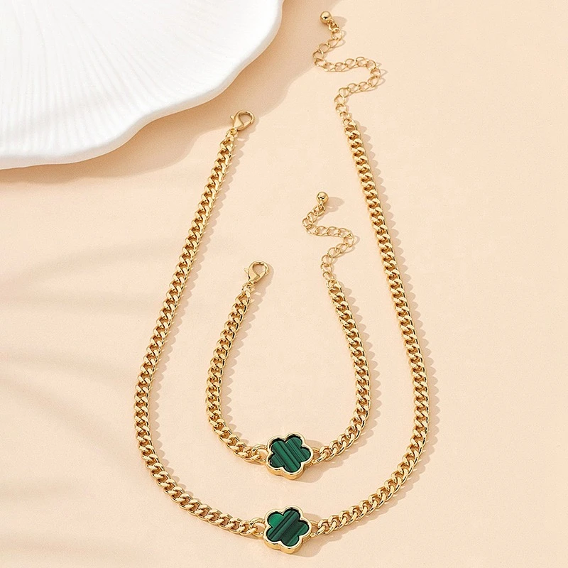 2024 New Lucky Five-Leaf Clover Necklace Bracelet Chain For Women For Men Gifts Fashion Jewelry Hot Sale Party Gift  Daily Wear